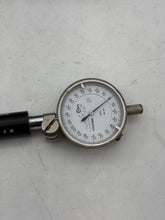 Load image into Gallery viewer, Mitutoyo 511-180 Q Bore Gauge Set w/ 2109-10 Dial Indicator, 250-400mm Range (Used)