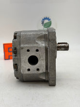 Load image into Gallery viewer, HPI Hydroperfect International 61011699 1CB2008L20 Hydraulic Pump (Used)