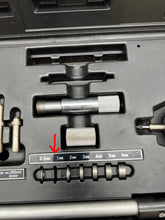 Load image into Gallery viewer, Mitutoyo 511-180 Q Bore Gauge Set w/ 2109-10 Dial Indicator, 250-400mm Range (Used)