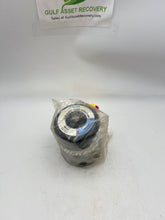 Load image into Gallery viewer, Eaton Vickers BR110 H2O-Gate Vent Breather (No Box)