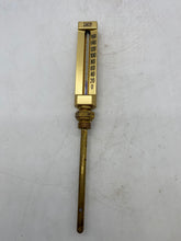 Load image into Gallery viewer, SIKA 1742161116021 174B Glass Tube Thermometer Brass 0-160 DegC 3/4&quot; BSP (No Box)