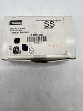 Load image into Gallery viewer, Parker 6-MDF-SS Mud Dauber Fitting, 3/8&quot;-18 MNPT, 316SS, *Box of (5)* (Open Box)