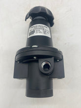 Load image into Gallery viewer, Parker 035622000B Pressure Regulator 5-125 PSIG, Adj. Handle Damaged (No Box)