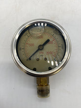 Load image into Gallery viewer, Grainger 5WZ63 Pressure Gauge 2000 PSI 2-1/2&quot; 1/4&quot;NPT Btm Mount *Lot of (2)* (Open Box)