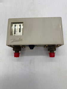 Danfoss 060-1285 KP15A Pressure Switch (Open Box)