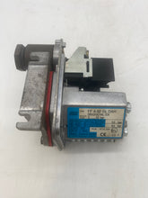 Load image into Gallery viewer, Fanal FF-4-32-GL-DAH Pressure Switch (No Box)