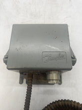 Load image into Gallery viewer, Danfoss 060L3108 KPS83 Thermostat, Watertight Temperature Switch (No Box)