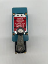 Load image into Gallery viewer, Micro Switch 151ML1-E1 Precision Limit Switch, Blue (No Box)