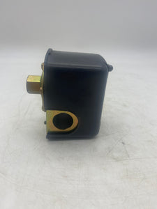 Square D Class 9013 Type FSG 2,  30 On/50 Off Pressure Switch (No Box)