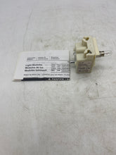 Load image into Gallery viewer, Schneider Electric 9001KM5 Light Module (New)