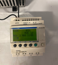 Load image into Gallery viewer, Schneider Electric SR2 B121BD 24VDC Logic Relay (Used)