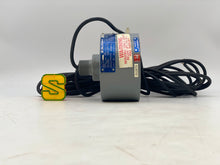 Load image into Gallery viewer, Milltronics ST50 Ultrasonic Level Transducer (Used)