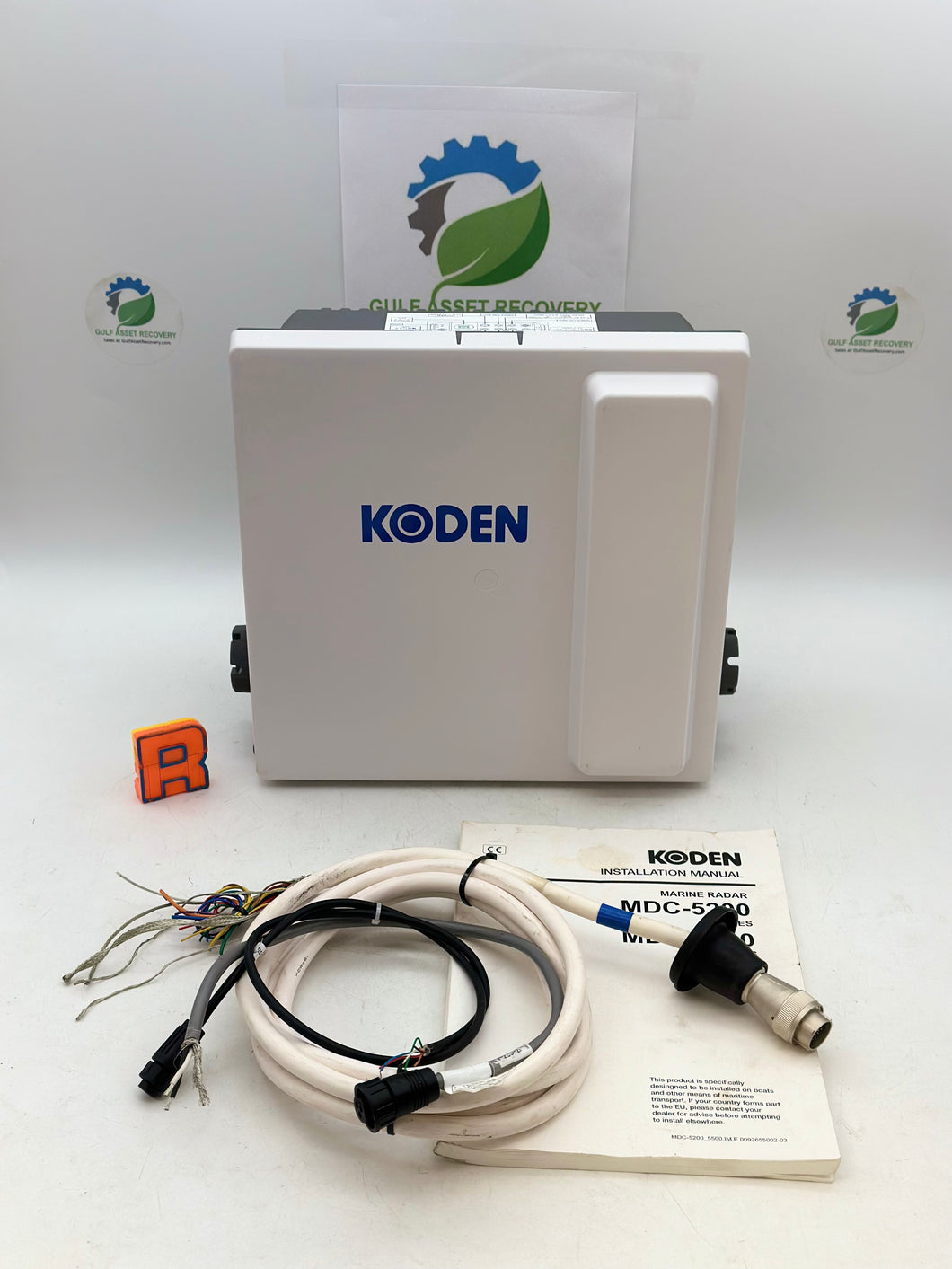 Koden MRD-111 Marine Radar Display for MDC-5200 Series w/ Brkt, Cables, Cover, Manual (Used)