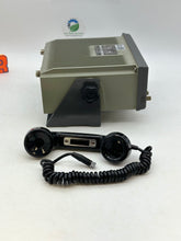 Load image into Gallery viewer, Furuno FM-8500 VHF Radiotelephone w/ Bracket, Handset (Used)