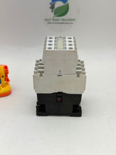 Load image into Gallery viewer, Eaton D15CR22 C320KGT15 Contactor Series A2 *Lot of (2)* (Used)