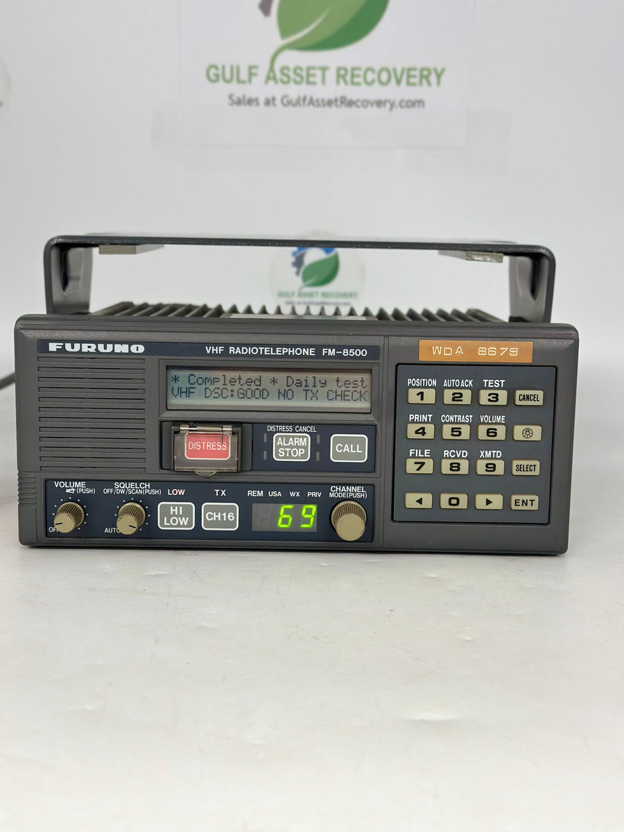 Furuno FM-8500 VHF Radiotelephone w/ Bracket, Handset, Pwr Cord (Used ...