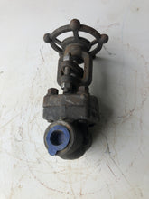 Load image into Gallery viewer, Newco 51 1/2&quot; 800 Gate Valve (Used)