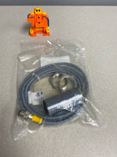 Load image into Gallery viewer, Turck BI10-G30-AP6X Proximity Sensor (New)