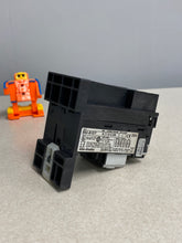 Load image into Gallery viewer, Allen Bradley 592-B1DT Series A Thermal Overload Relay NEMA B600 1.0-2.9 Amp (Used)