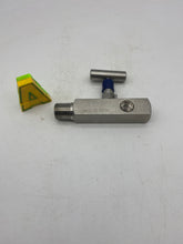 Load image into Gallery viewer, AOP Sample Port Gauge Valve (Used)