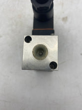 Load image into Gallery viewer, Trafag 9K0.2085 Pressure Switch (No Box)