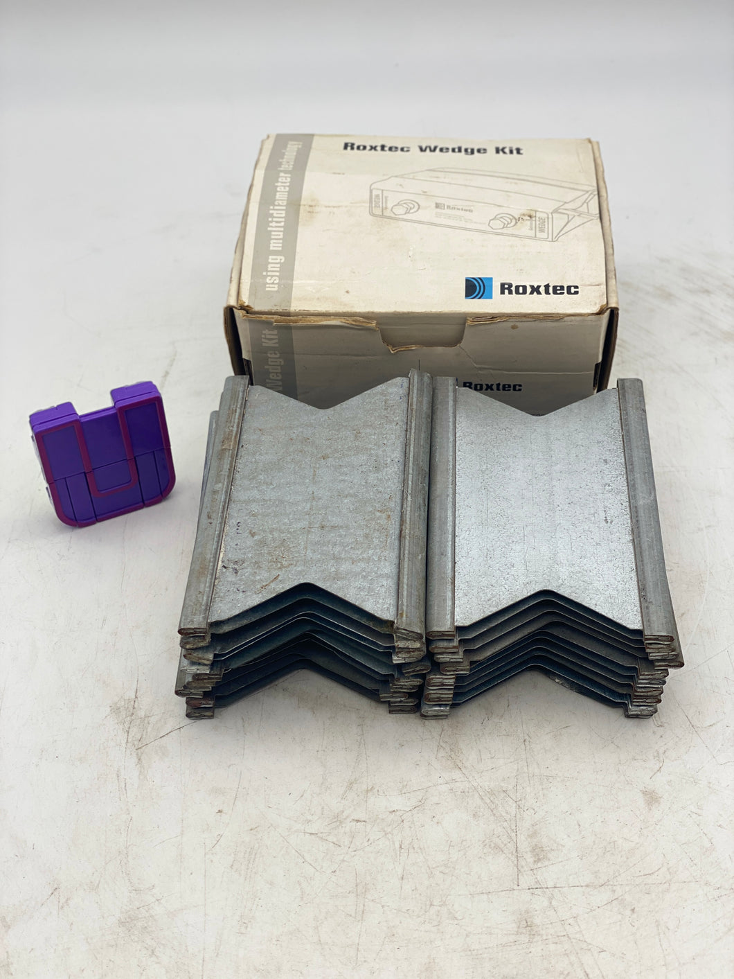 Roxtec 05334 Galvanized Steel Stayplates, *Box of (20)* (Used)
