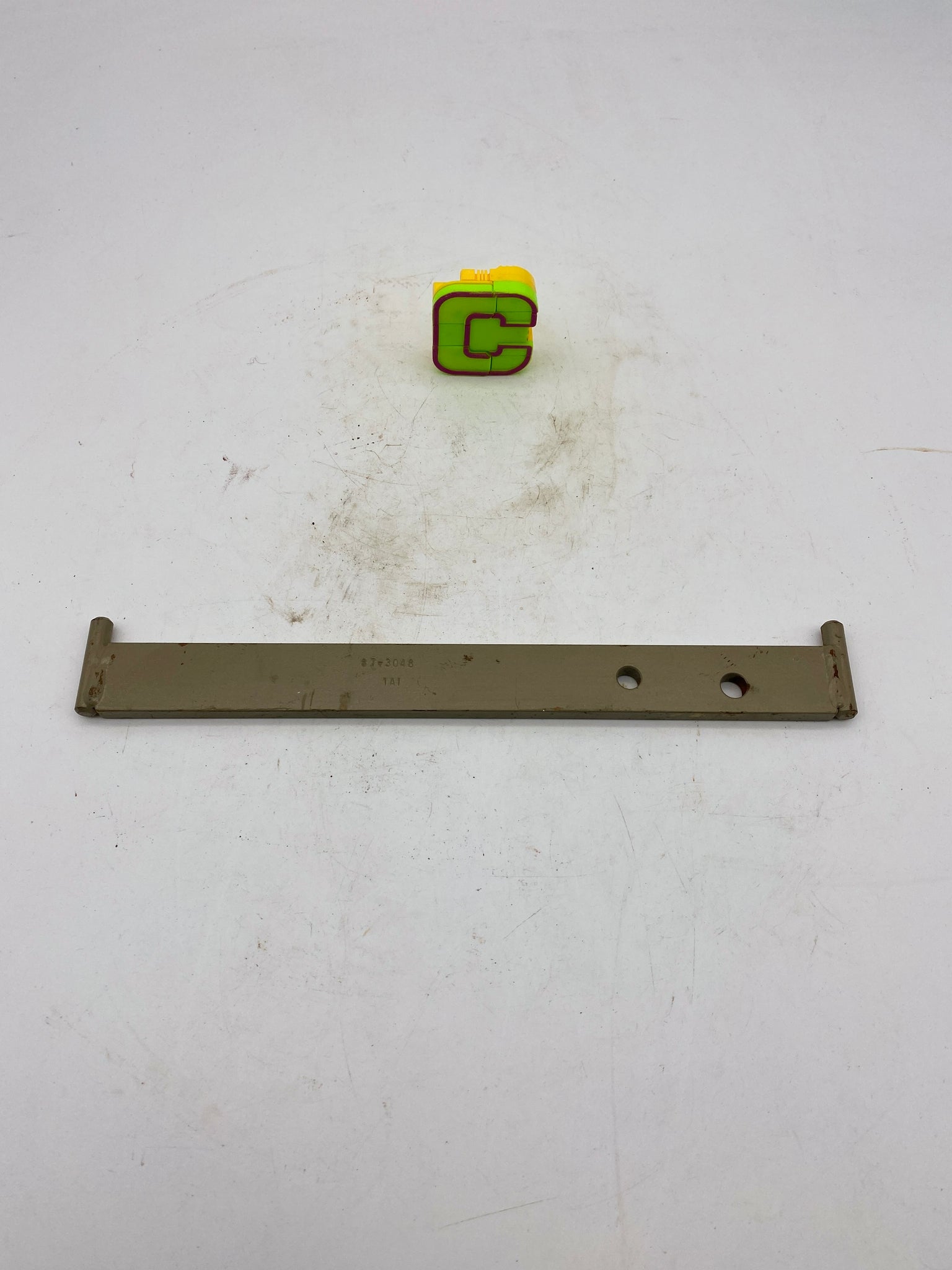 Caterpillar 8T-3048 Clip Assembly (No Box) – Gulf Asset Recovery