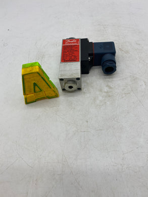 Danfoss 061B100566 MBC-5100 3641-1DB04 Pressure Switch (No Box)