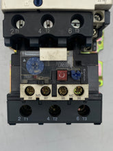 Load image into Gallery viewer, Schneider Electric LC1D40 Contactor w/ LRD3355 Thermal Overload Relay (Used)