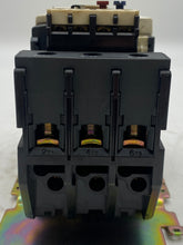 Load image into Gallery viewer, Schneider Electric LC1D40 Contactor w/ LRD3355 Thermal Overload Relay (Used)