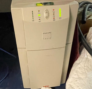 APC SU5000T Smart-UPS 5000 Battery Backup UPS (Used)