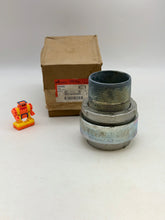 Load image into Gallery viewer, Cooper Crouse-Hinds UNY806 Condulet Union Fitting, 3&quot; (New)