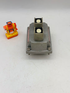 Eaton Crouse-Hinds EDS2190 Expl. Proof Front Op. Pushbuttons (Used)