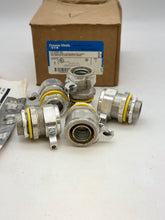 Load image into Gallery viewer, Eaton Crouse-Hinds LT100G-SA Liquidtight Straight Connect w/ Ground  Lug, 1&quot; *Box of (5)* (New)